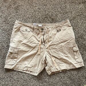 Jones of New York -Sport Cargo Shorts Size 16
